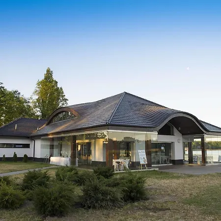 Sulkowski Conference Hotel 3*